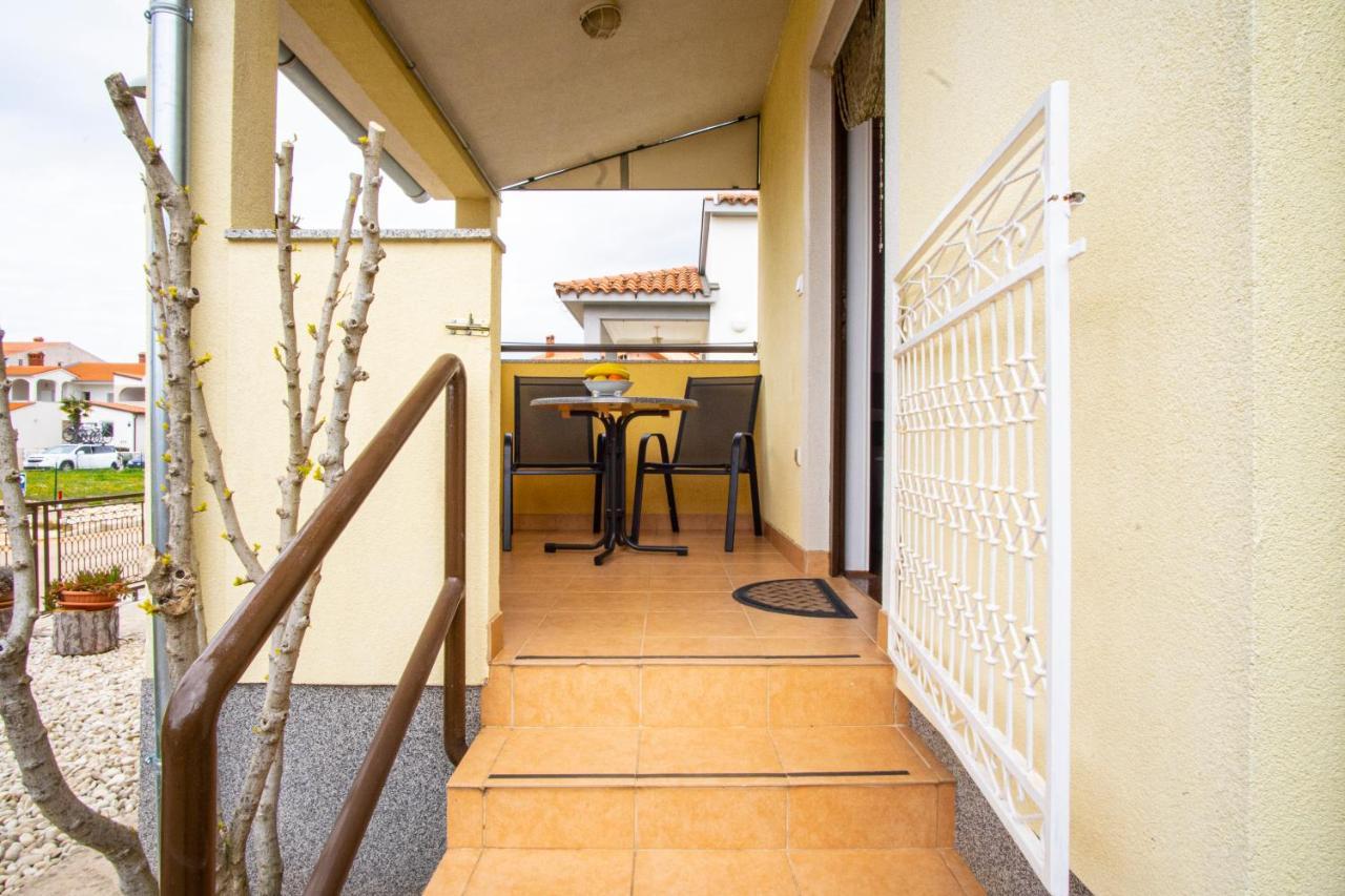 Apartman Luka Fažana Extérieur photo