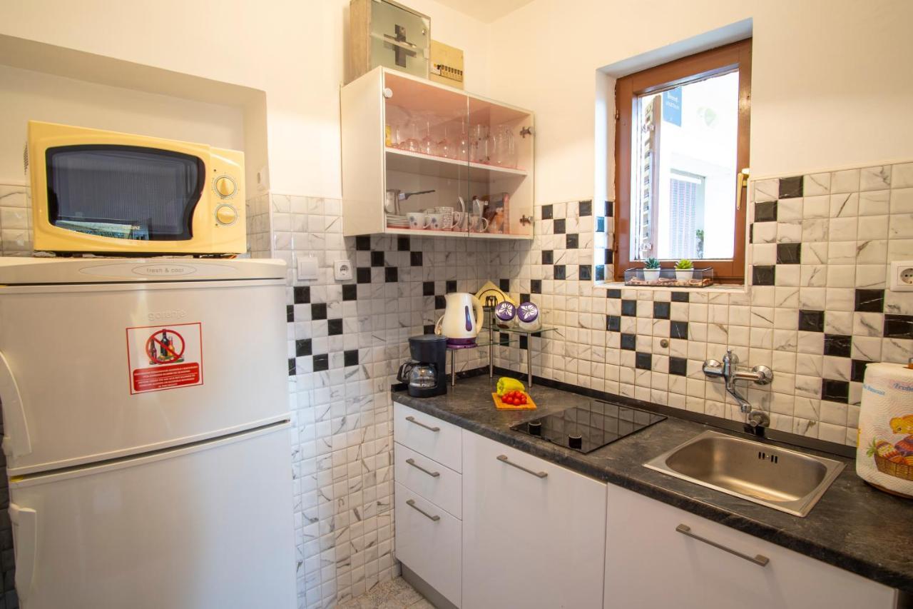 Apartman Luka Fažana Extérieur photo